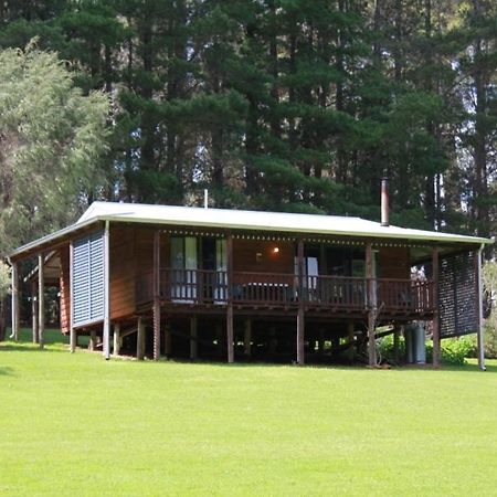 Hawke Brook Chalets Pemberton Exteriér fotografie